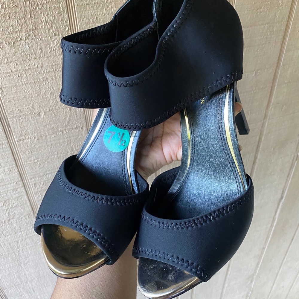 BCBGeneration Black and Gold Heels